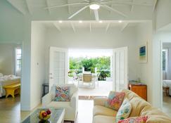 Modern Cottage with Chalk Sound Views - Providenciales - Living room