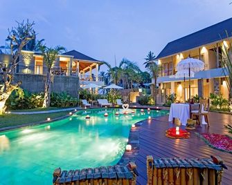 Greenery 3 Bedroom + Breakfast With Private Pool Villa - Sukawati - Pool