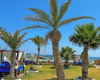 Hotel de charme et SPA Dar El Bhar - Midoun - Outdoors view