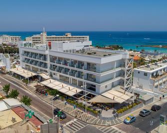 Protaras Plaza Hotel - Protaras - Building