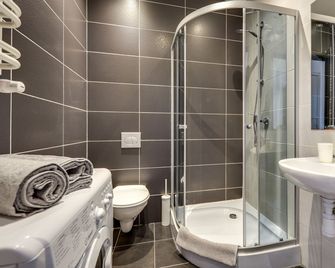 Kato Apartamenty Slowackiego - Katowice - Baño