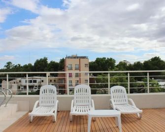 Nómade Hostel mdz - Mendoza - Ban công