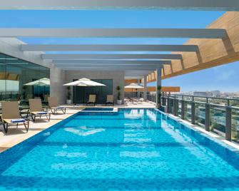 Swissotel Living Jeddah - Džidda - Bazén