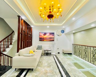 Lemon House - Ngoc Thuy - Bo De Ward - Hanoi - Lobby