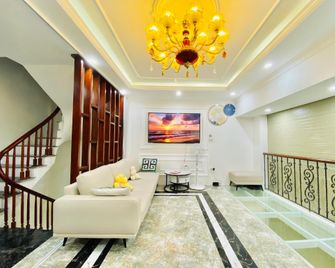 Lemon House - Ngoc Thuy - Bo De Ward - Hanoi - Ingresso