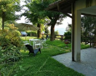 Balconata sul lago - Ameno - Patio