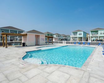 Come And Catch It - Rockport - Pool