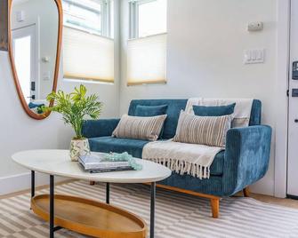 Quaint Studio in Charming Marston Hills - San Diego - Wohnzimmer