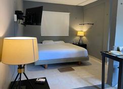 8th Street Suites - Cozumel - Bedroom