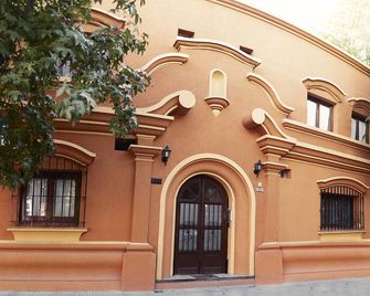 Donna Alda - סלטה - בניין