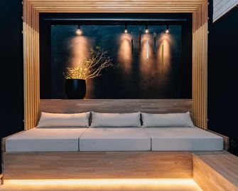 Toto-Ya - Kyoto - Living room