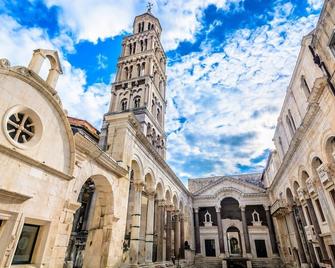 Studio Apartments 4 You In Split - Split - Edificio
