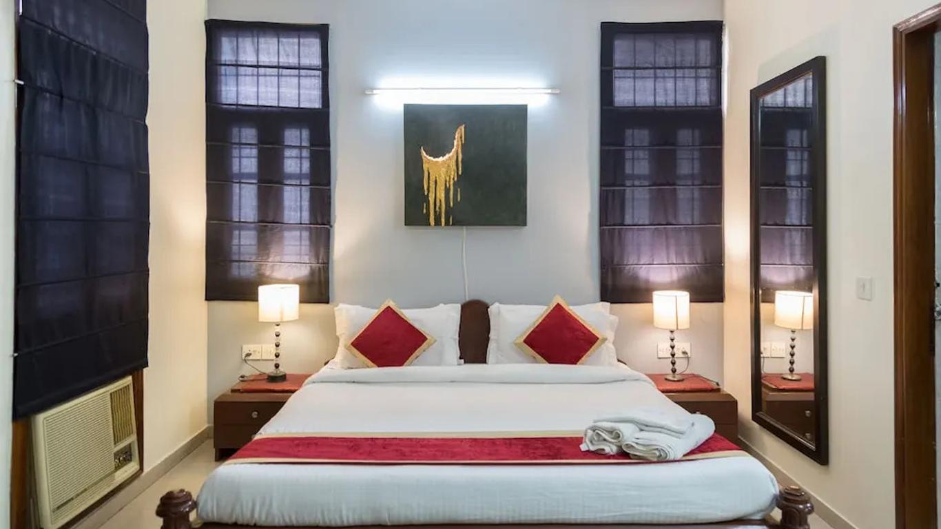 Under My Roof Green Park