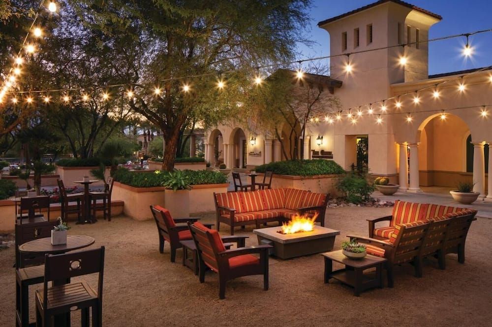 Coachella Fest 2026 - פאלם דזרט - פטיו