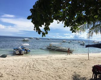Hayahay Resort - Panglao - Strand