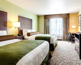 Cobblestone Hotel & Suites - Orrville - Orrville - Habitación