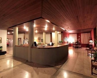 Hotel Mantovani - Águas de Lindóia - Vastaanotto