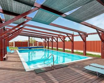 Vila Sol - Prejmer - Pool