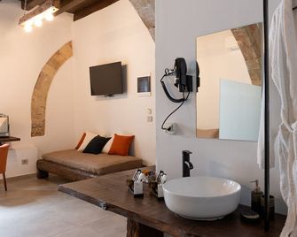 Ancient Knights Luxury Suites - Rodos