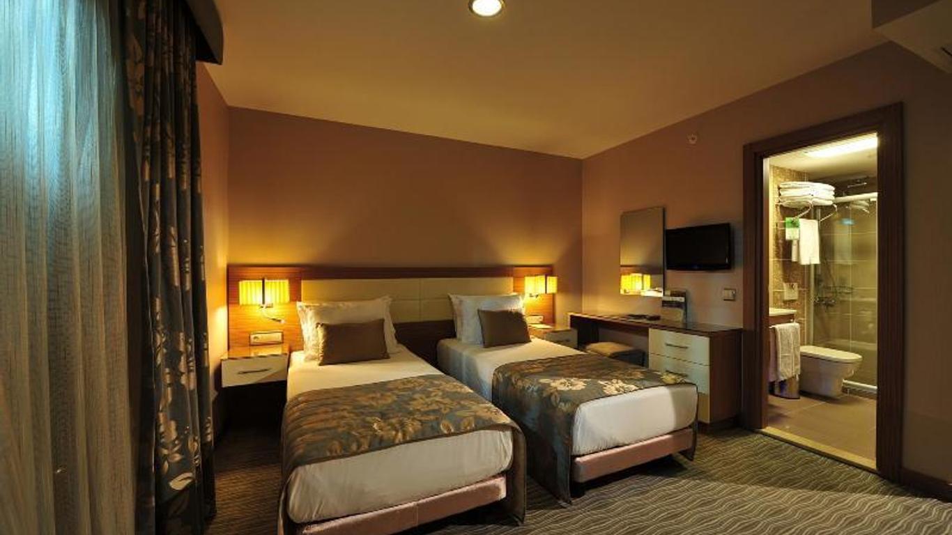 Yasmak Comfort Hotel