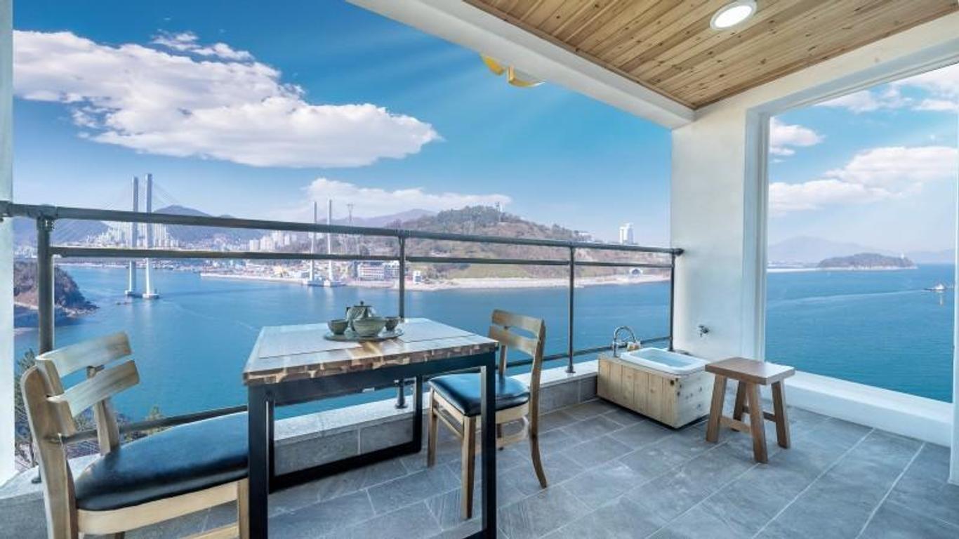 Yeosu Sun Hill Spa Pension