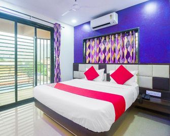 Hotel O Samrat Palace - Khopoli - Bedroom