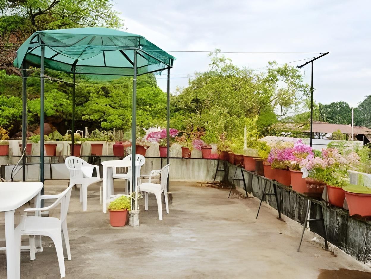 كابيتانز إن - كوتشي - مطعم