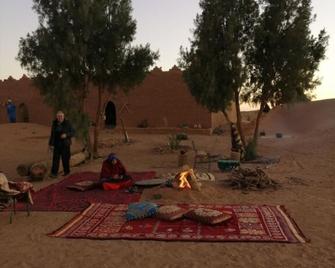 Camp Lguidi Tours - Mhamid
