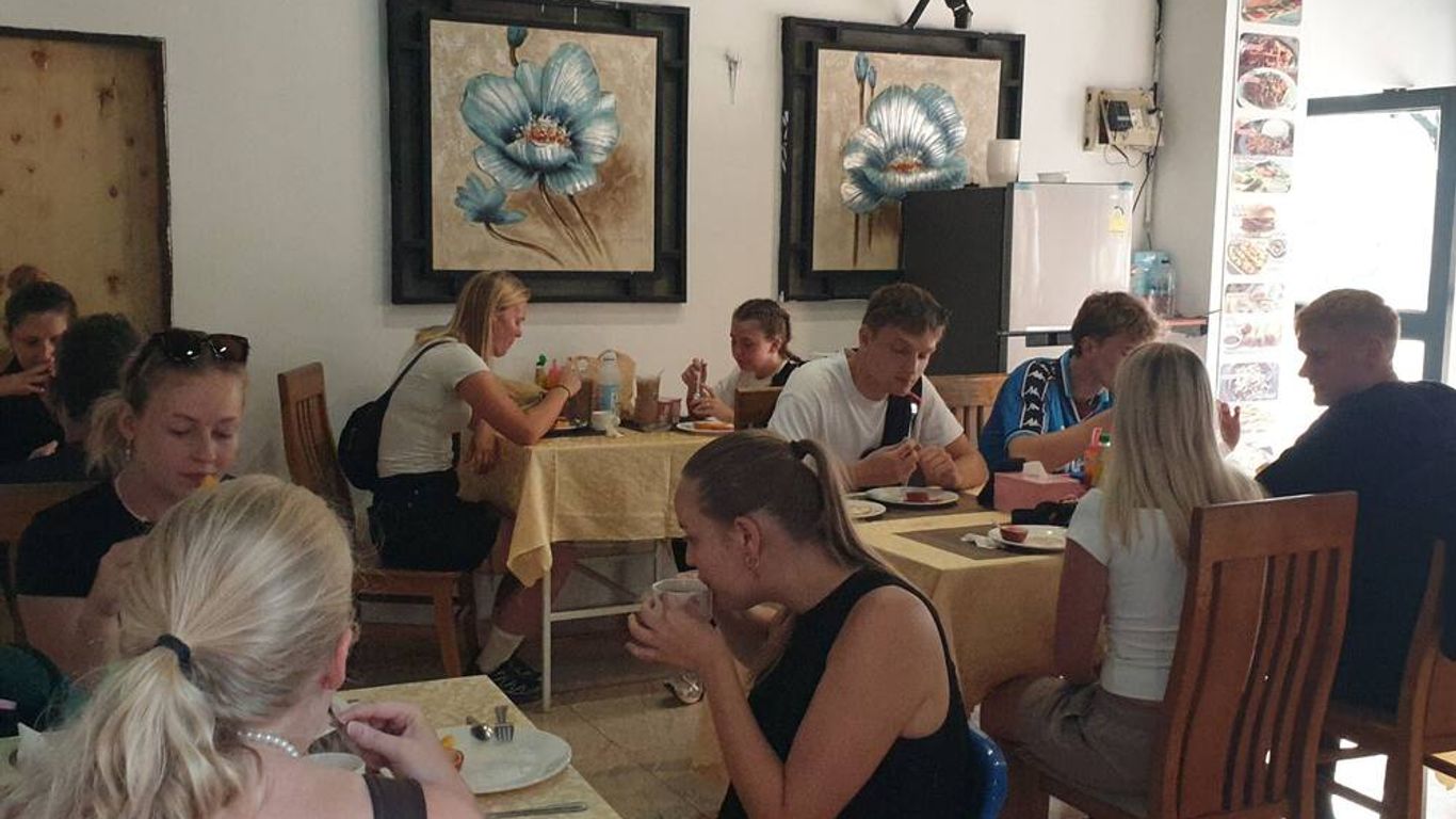 Vang Vieng Downtown Hotel