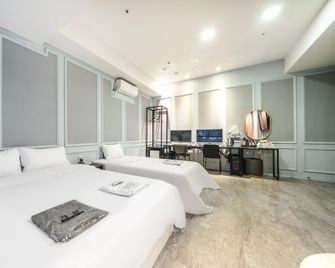 산본 CF - 군포 - 침실