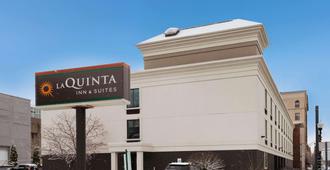La Quinta Inn & Suites by Wyndham Jamestown - Jamestown