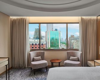 Sheraton Grand Taipei Hotel - Taipei City - Bedroom