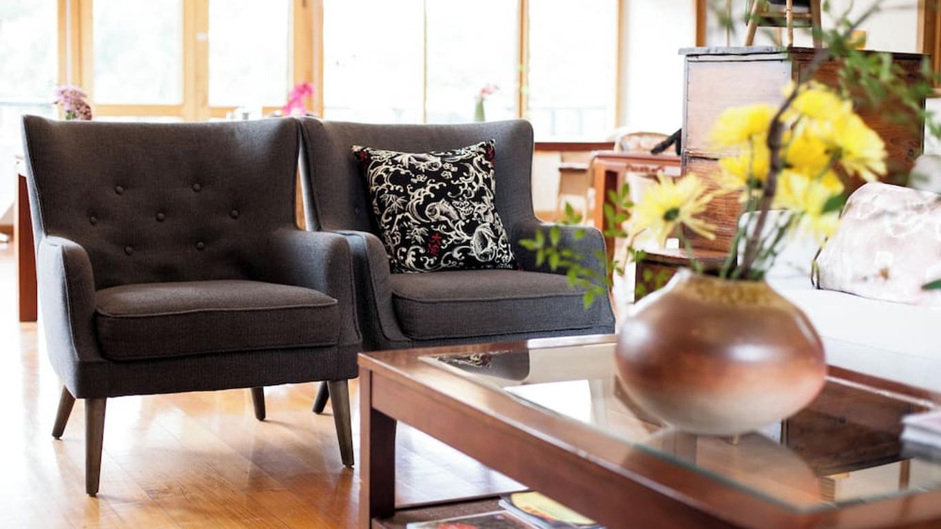 شيزوكا ريوكان جابانيز كانتري سبا آند ويلنيس ريتريت