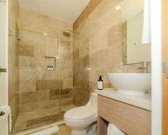 Town Tower by Casago - Playa del Carmen - Baño