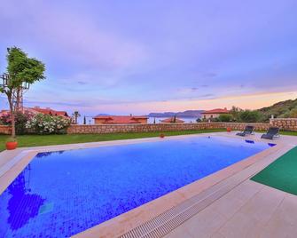Molino Hotel - Kaş - Pool