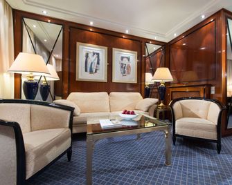 Maritim Hotel Am Schlossgarten - Fulda - Salon