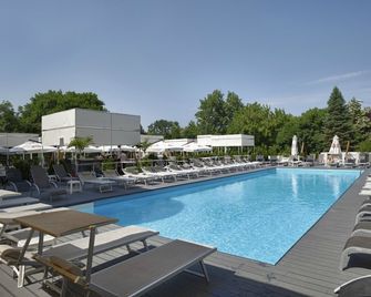 North Star Continental Resort - Timişoara - Piscina
