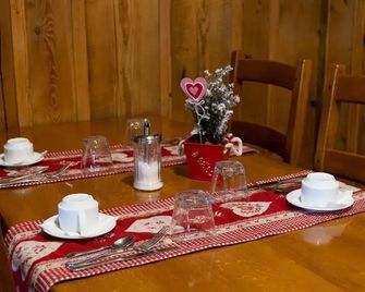 A La Demi-Lune - Issenheim - Comedor