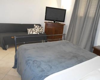 B&b Resort Signorile - Bari - Camera da letto