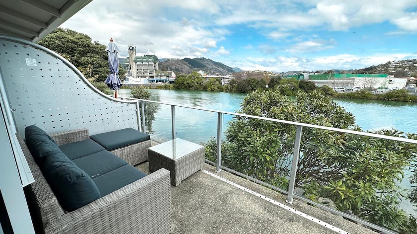 Tides Hotel
