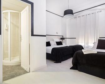 Gran Via 63 Rooms - Madrid - Kamar Tidur