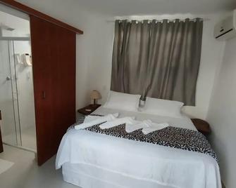 To Na Praia Juquehy Pousada - Juquei - Bedroom