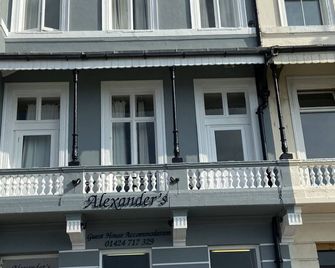 Alexander's - Hastings - Rakennus