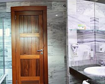 Hotel Señorio del Valle - Santiago del Teide - Badkamer