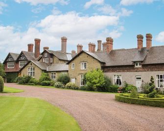 The Butlers Quarters - Much Wenlock - Building