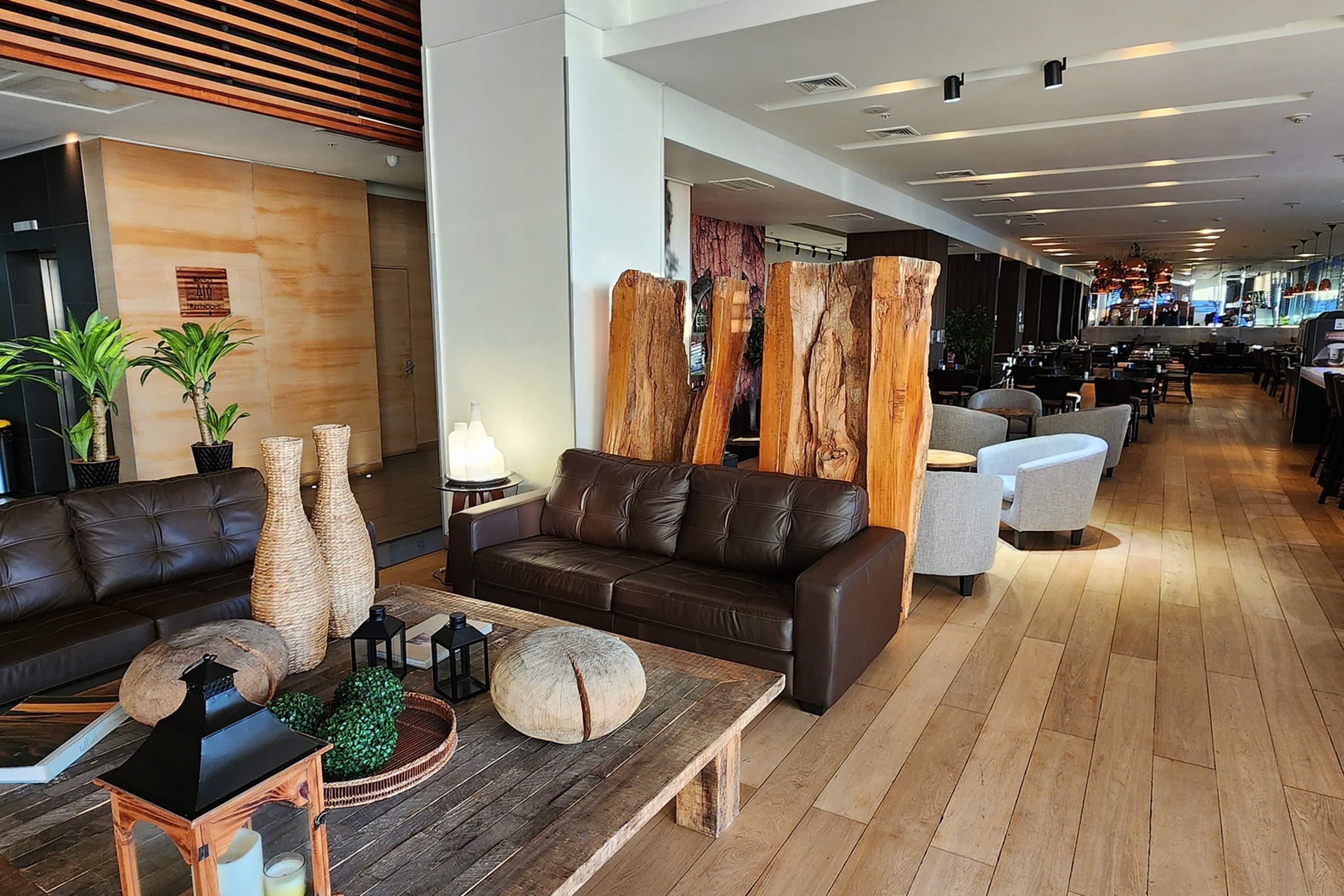 Wyndham Concepcion Pettra - Concepción - Lobby
