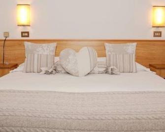 Albergo Centrale - Santo Stefano di Cadore - Bedroom