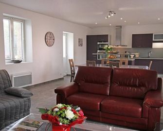 Stone house with WIFI and pets allowed, Cotentin - Brillevast - Salon