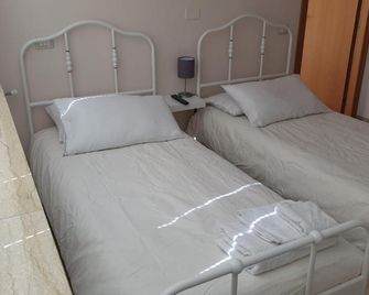 B&B Iris - טאורמינה - חדר שינה