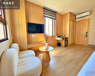 Hanz Lagoon Sunset Boutique Hotel - An Thoi - Huiskamer